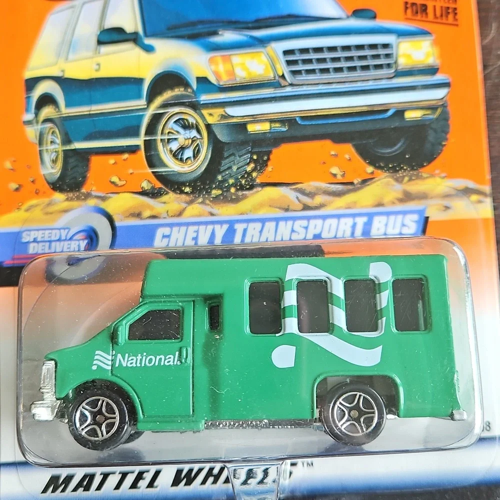 3 NWT 1999 Matchbox "Speedy Delivery" Vehicles - Picture 7 of 12